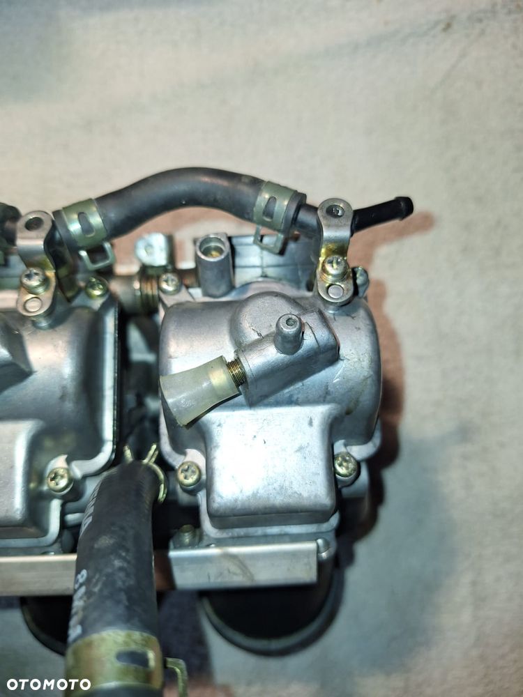 Kawasaki ZX - 33