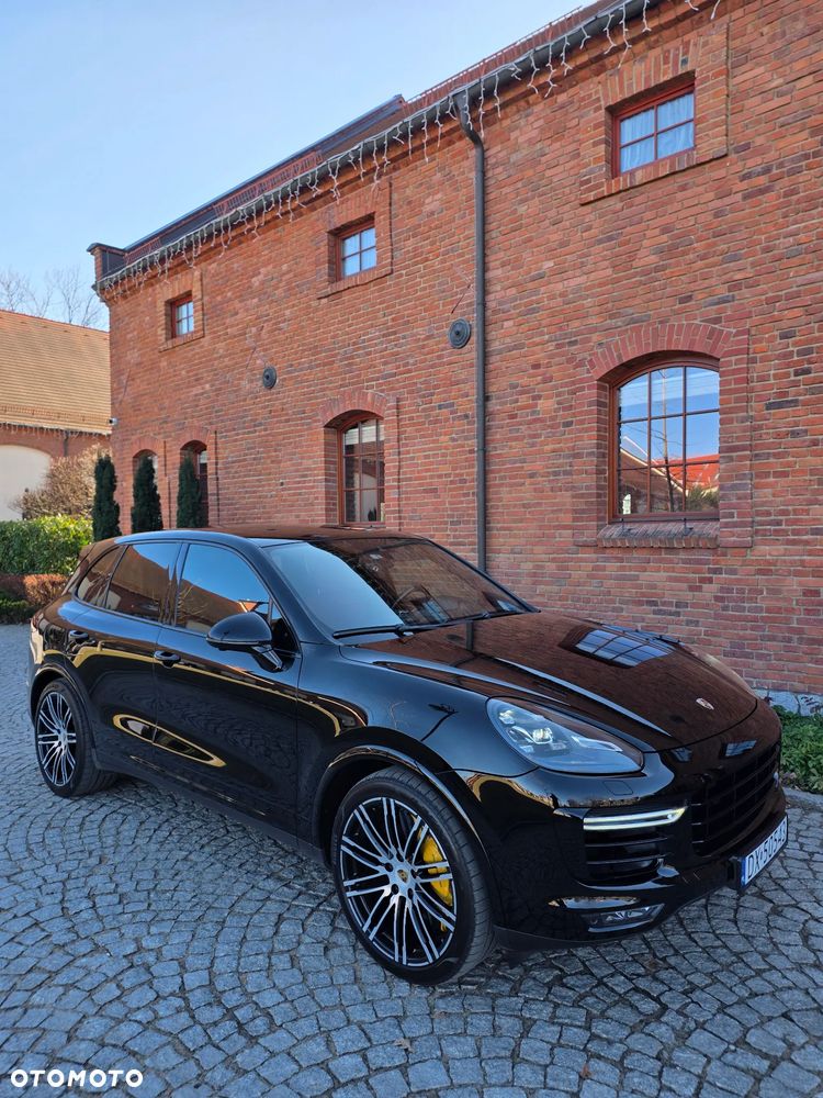 Porsche Cayenne Turbo S Tiptronic S - 22