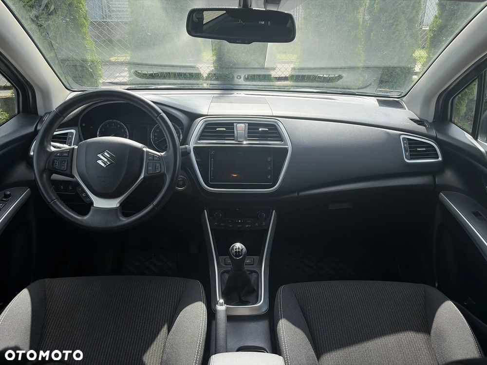 Suzuki SX4 - 35