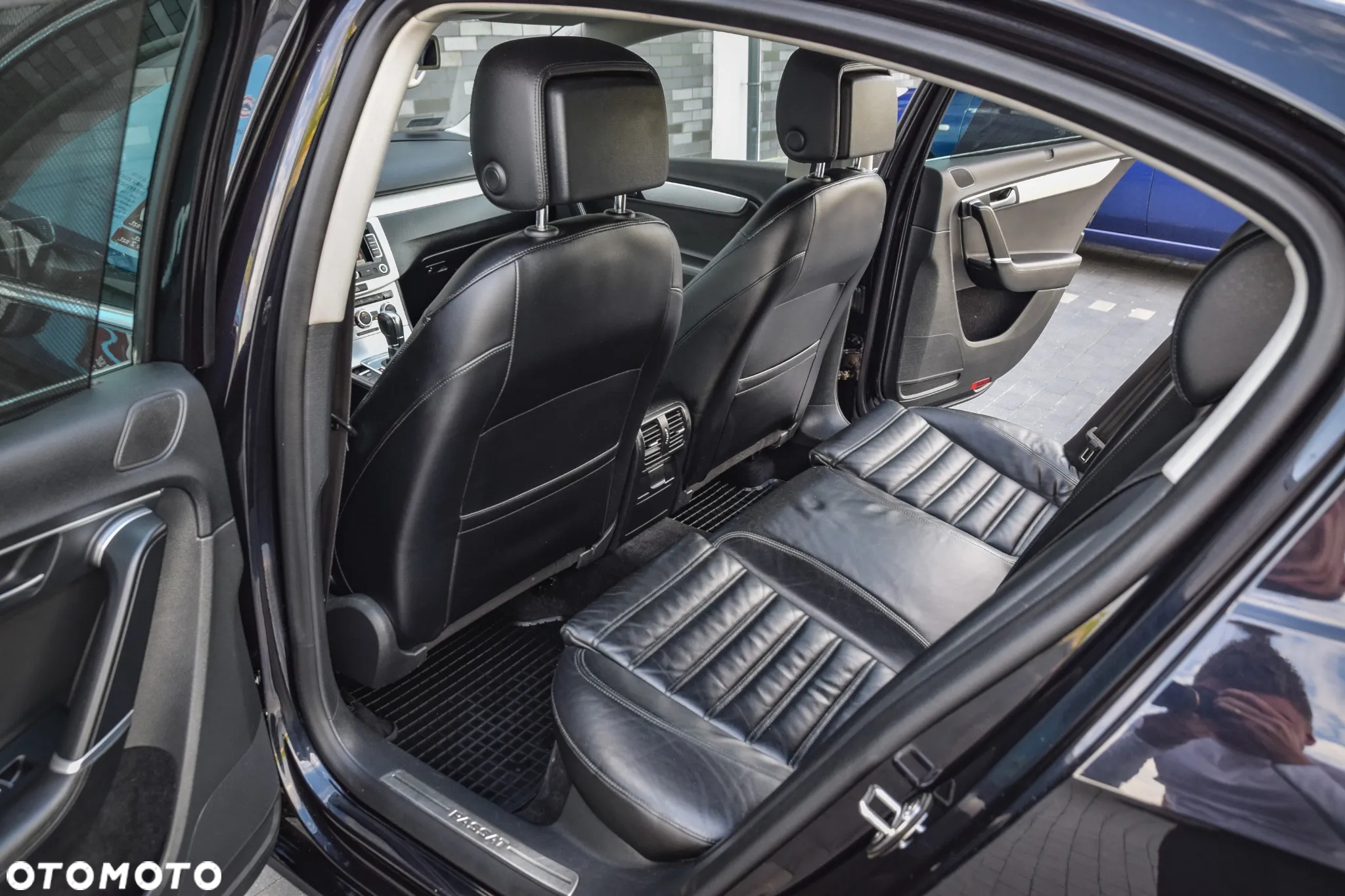 Volkswagen Passat 2.0 TDI Highline DSG - 25