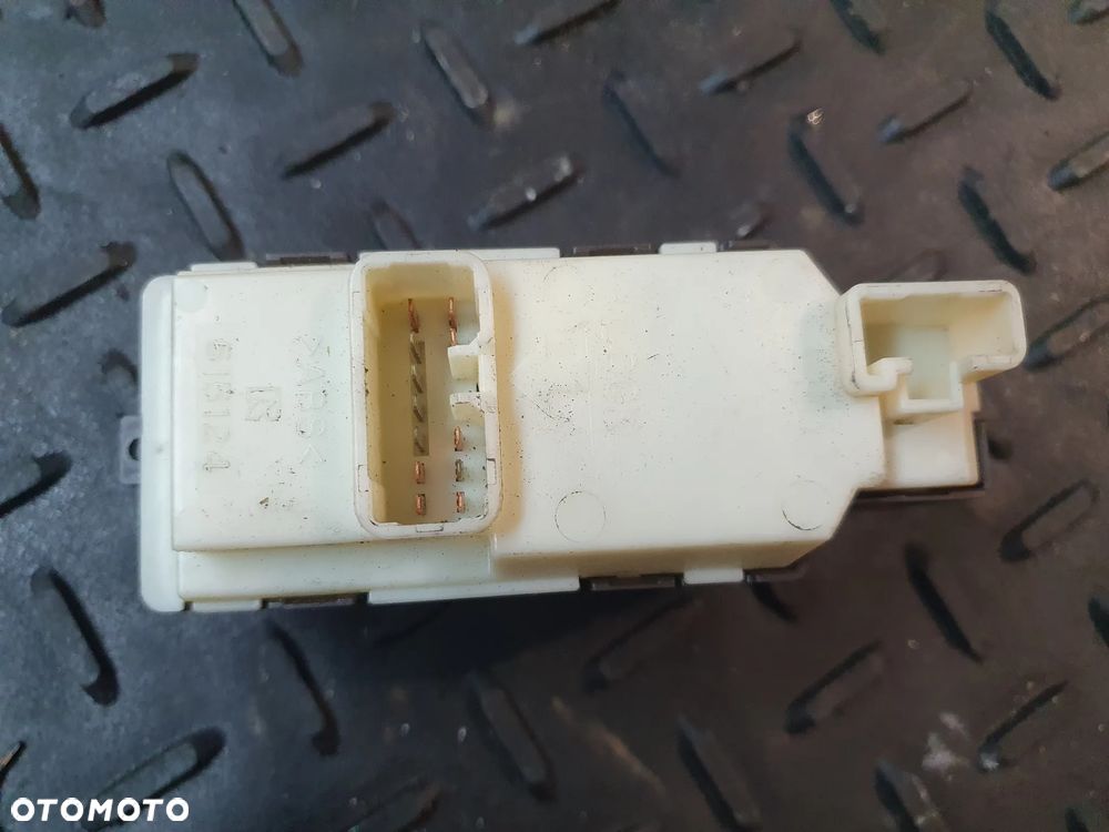 Daihatsu Sirion 2 II 04-10 WŁĄCZNIK PRZEŁĄCZNIK PANEL SZYB OE 515124 EUROPA POSIADAM 2 SZT - 2