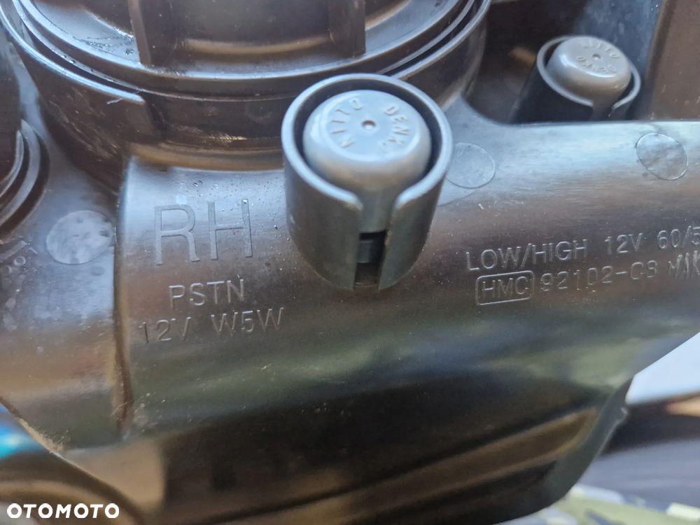 Hyundai I20 II Lampa Prawa 92102-C8000 - 10