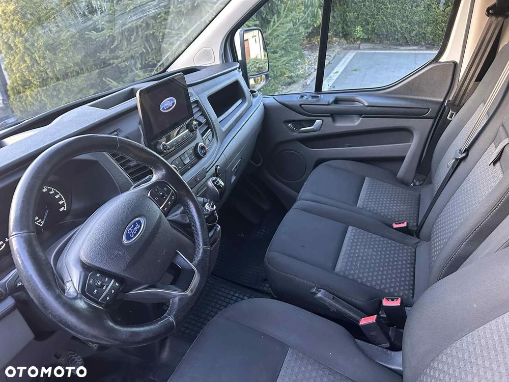 Ford Transit Custom - 7