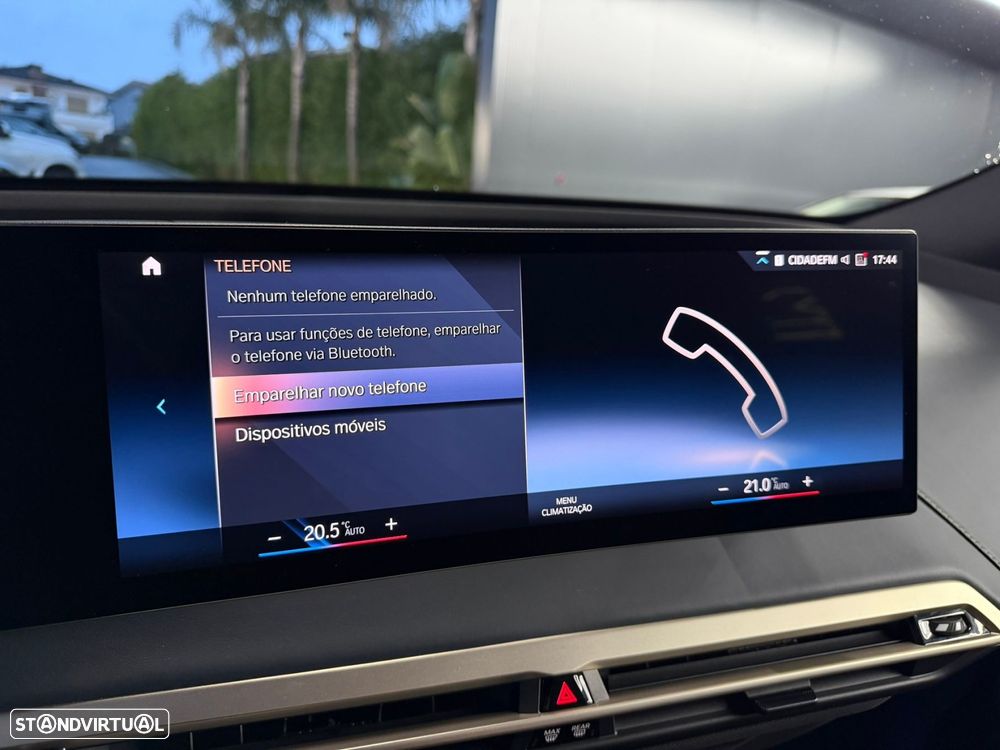 BMW iX xDrive 40 Pack Desportivo - 48