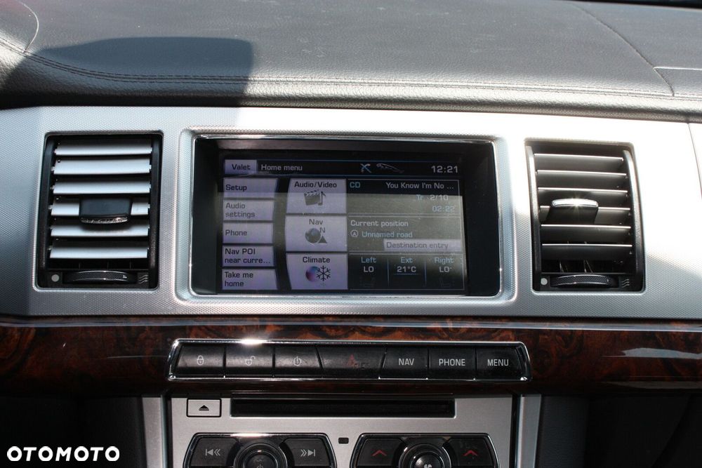 Jaguar XF 3.0 V6 D S Luxury - 24