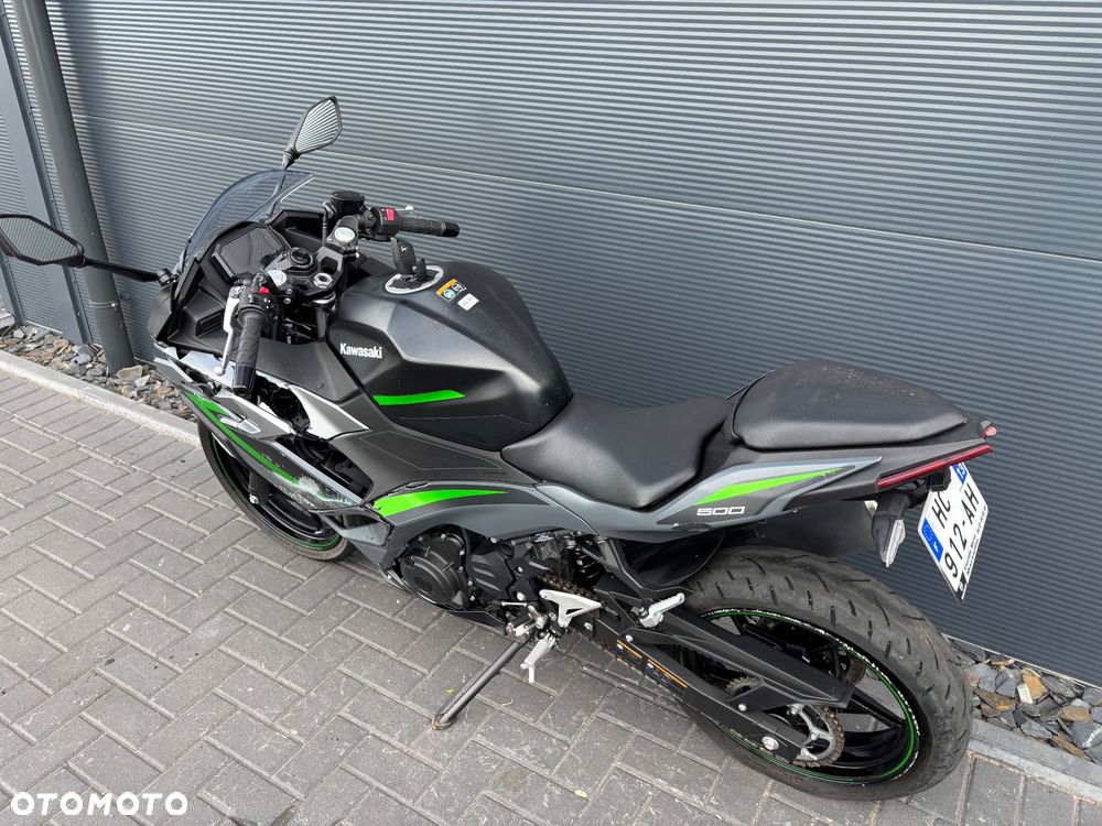 Kawasaki Ninja - 3