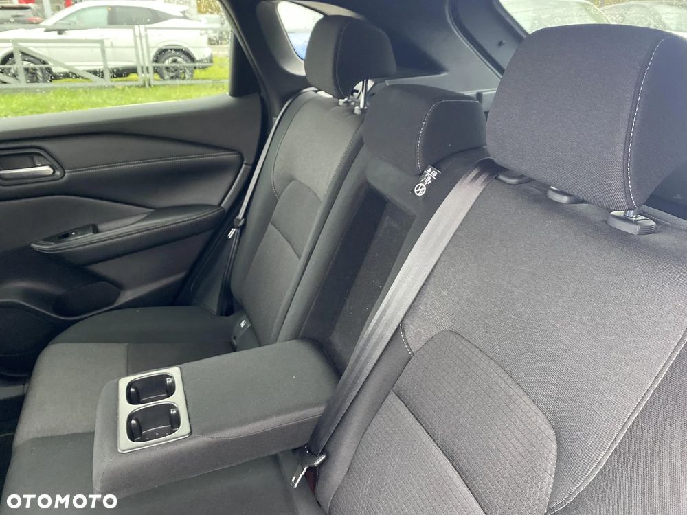 Nissan Qashqai 1.3 DIG-T N-Connecta DCT - 21