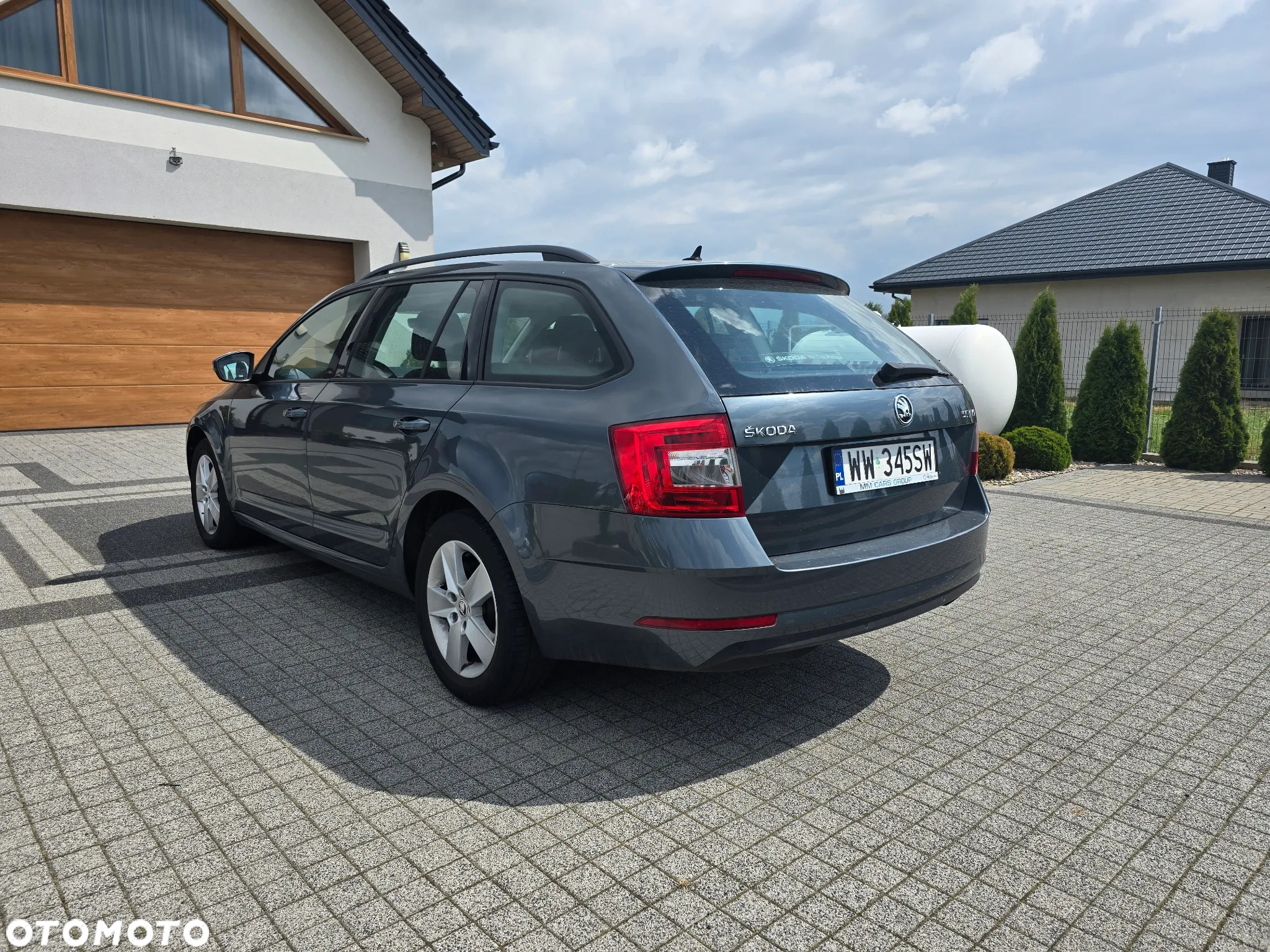 Skoda Octavia 2.0 TDI Ambition DSG - 5