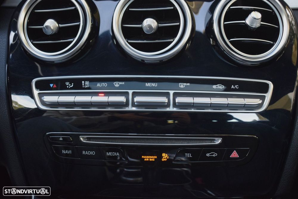 Mercedes-Benz C 180 BlueTEC AMG Line - 30