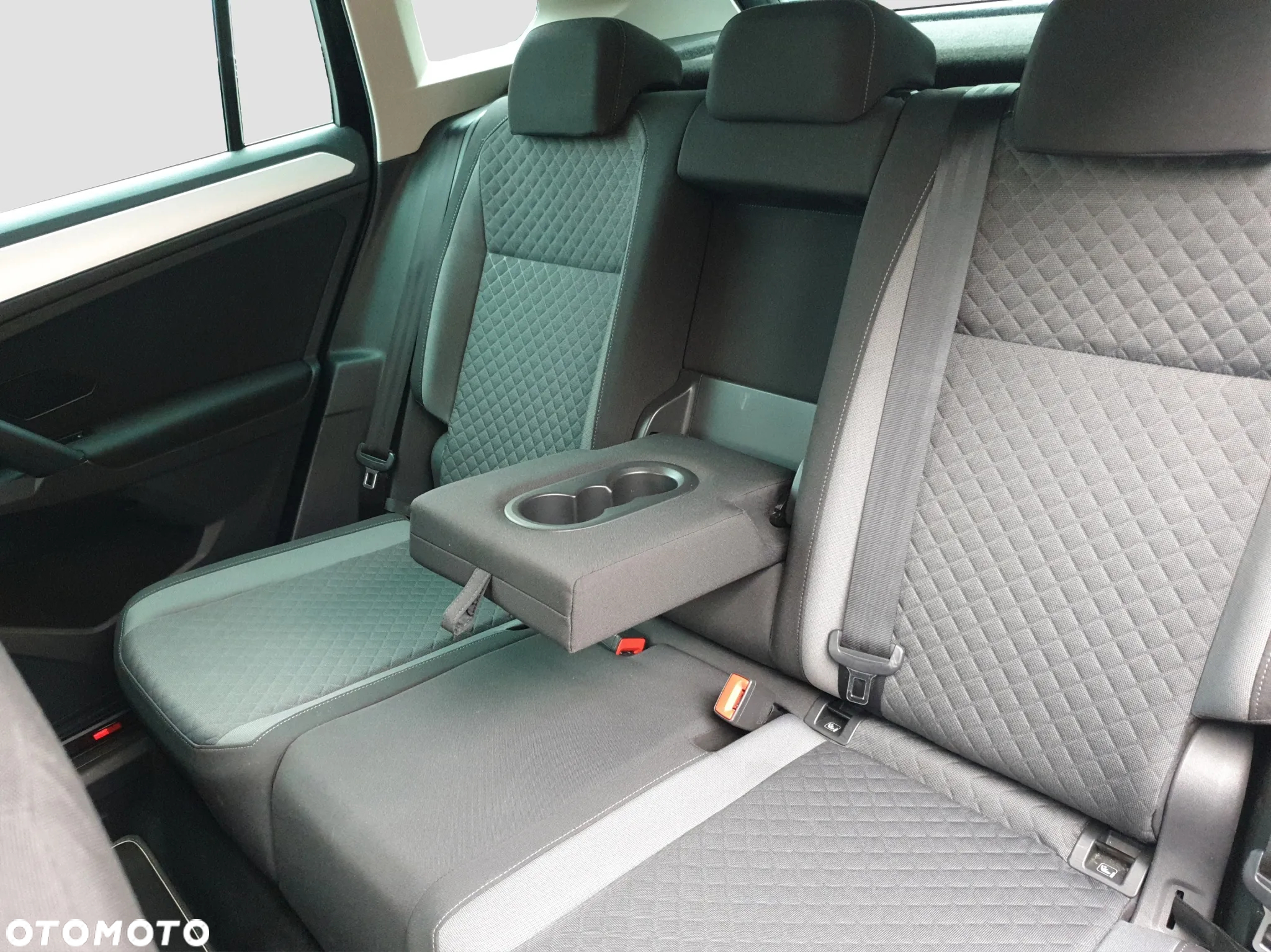 Volkswagen Tiguan 1.5 TSI EVO Comfortline DSG - 14