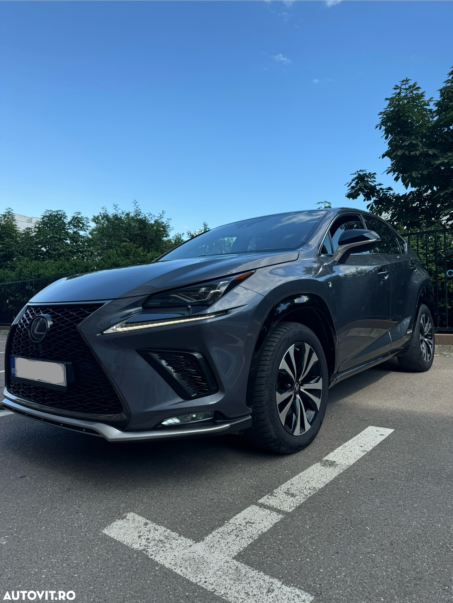 Lexus Seria NX 300h AWD F Sport - 2