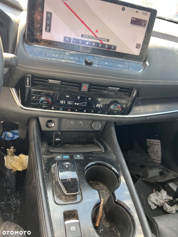 Nissan X-Trail 1.5 VC-T N-Connecta - 8