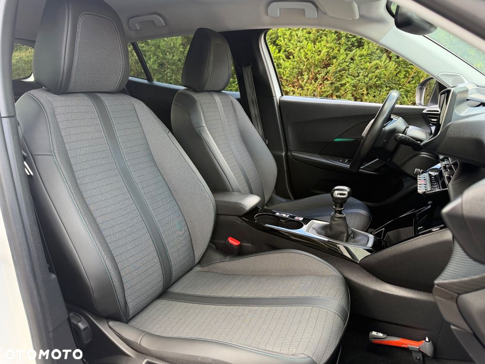 Peugeot 2008 BlueHDi 110 Allure - 30