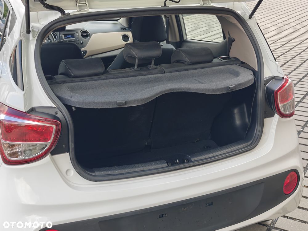 Hyundai i10 1.0 Premium - 24