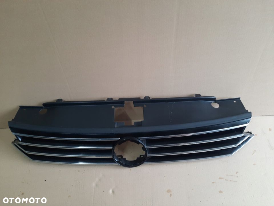 GRILL ATRAPA CHROM 3G0853653D PASSAT B8 - 4