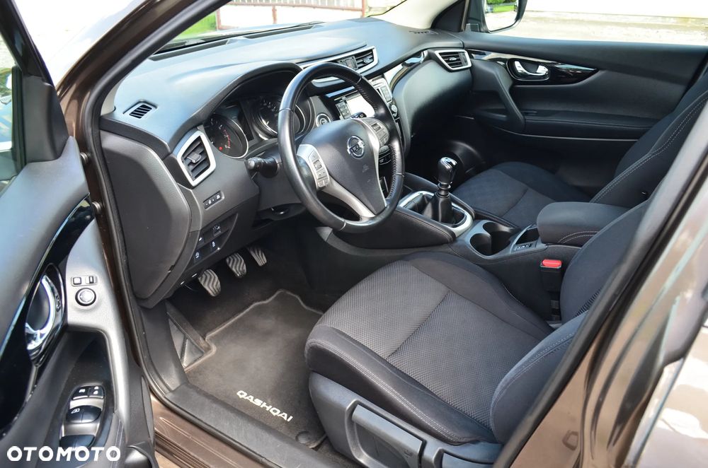 Nissan Qashqai 1.2 DIG-T 360 - 14
