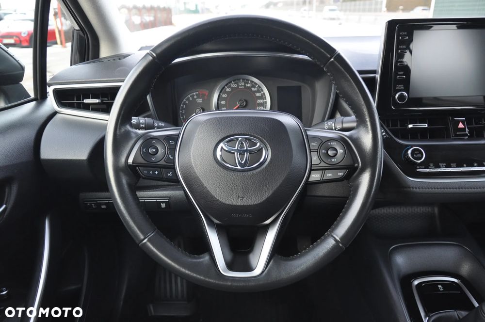Toyota Corolla 1.6 Comfort - 22