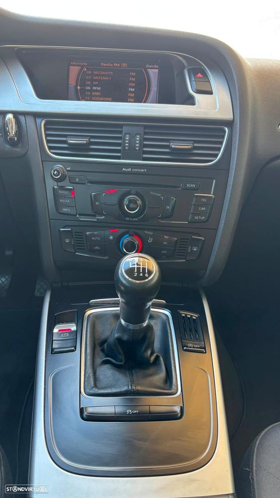 Audi A4 Avant 2.0 TDI Advance - 10