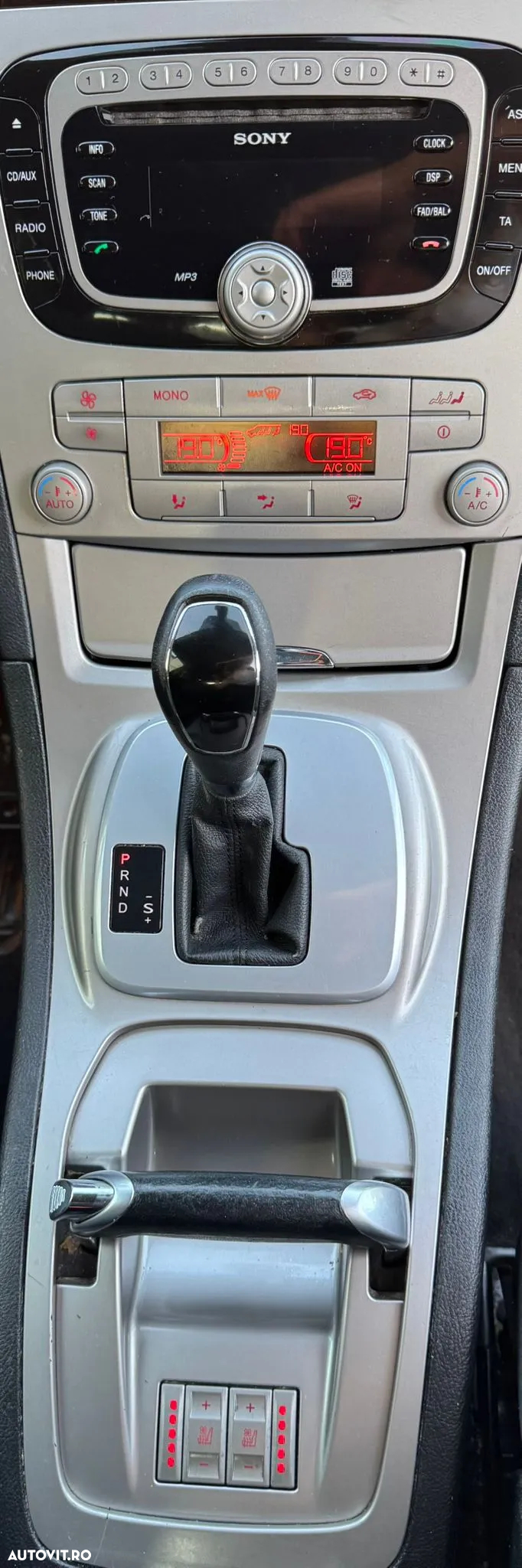 Ford Galaxy - 6