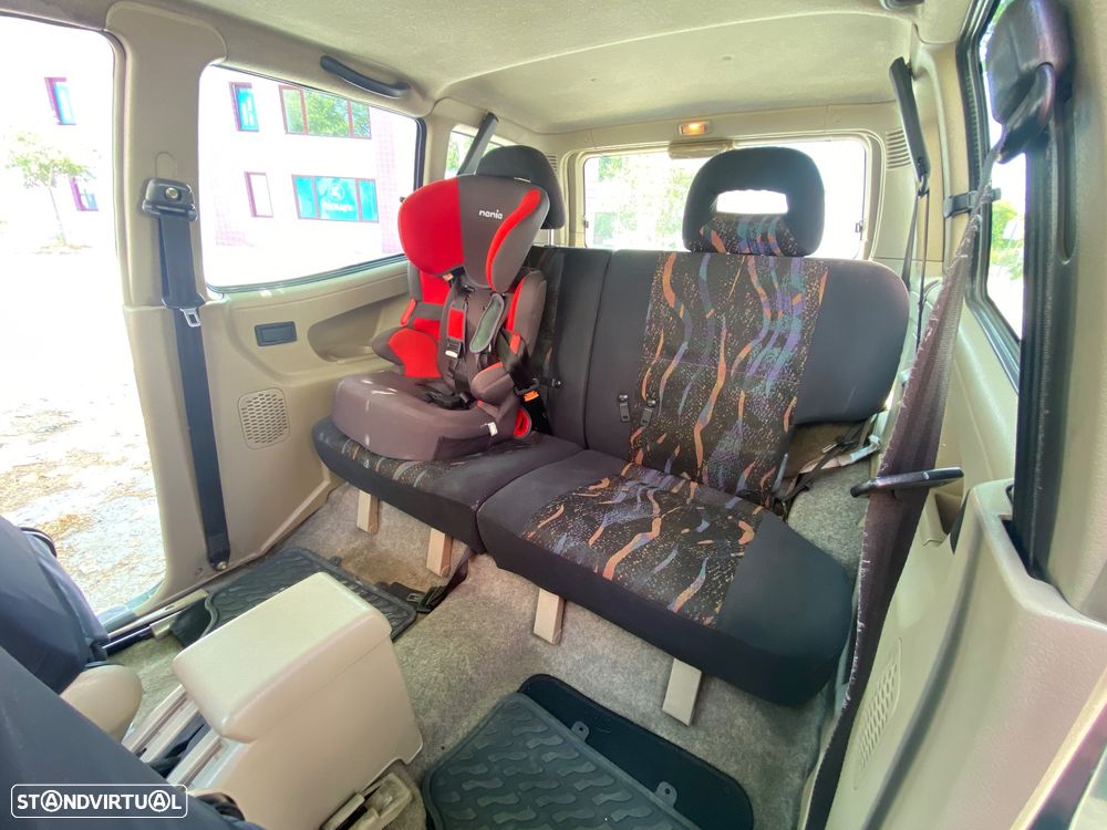 Nissan Terrano II 2.7 TD - 13