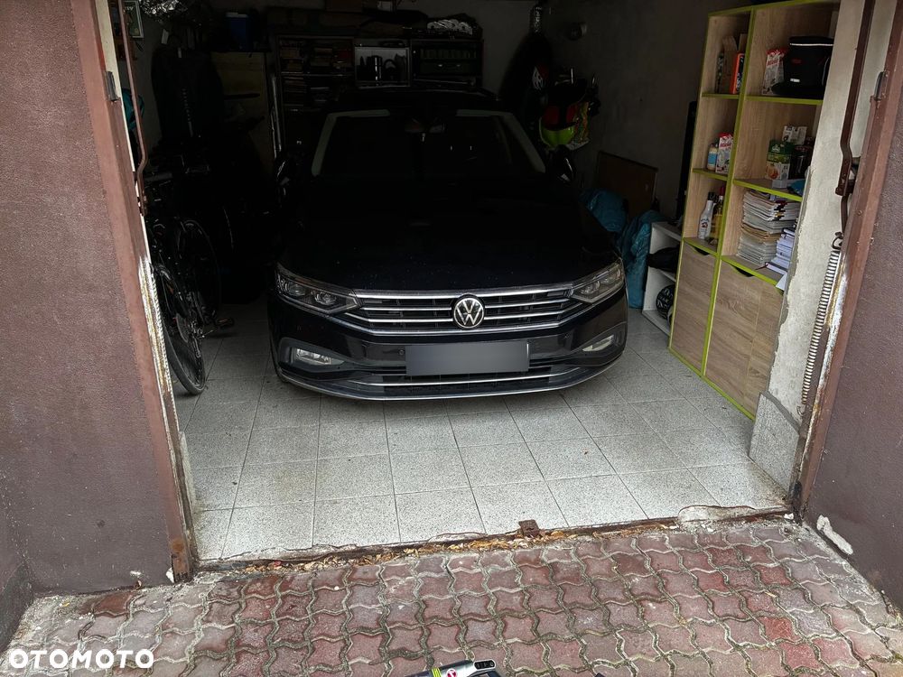 Volkswagen Passat 2.0 TDI Business DSG - 8