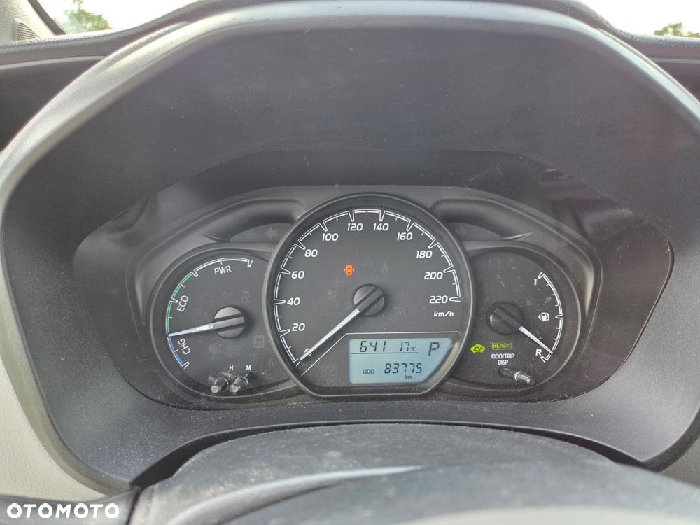 Toyota Yaris - 6