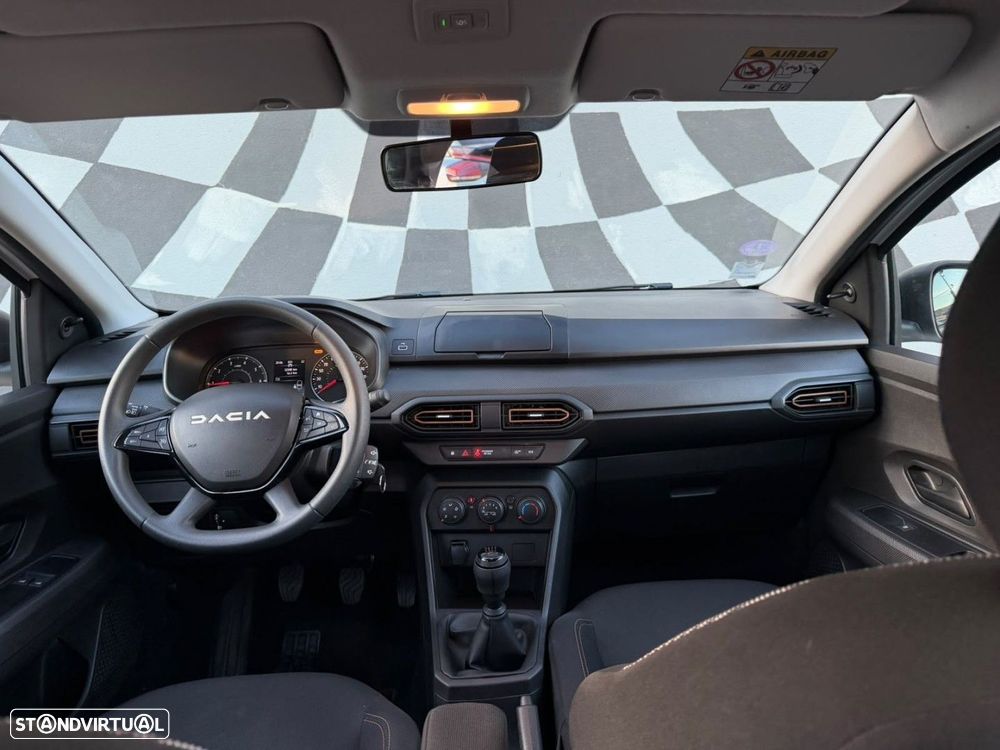 Dacia Sandero Stepway TCe 90 (S&S) Essential - 4