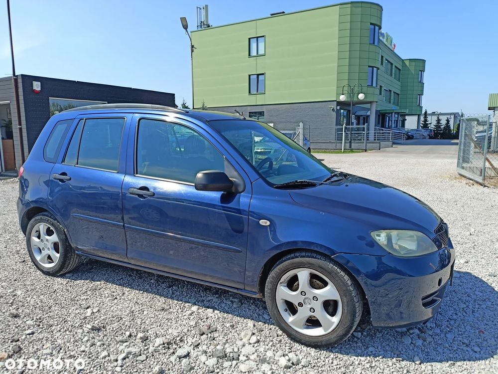 Mazda 2 - 5