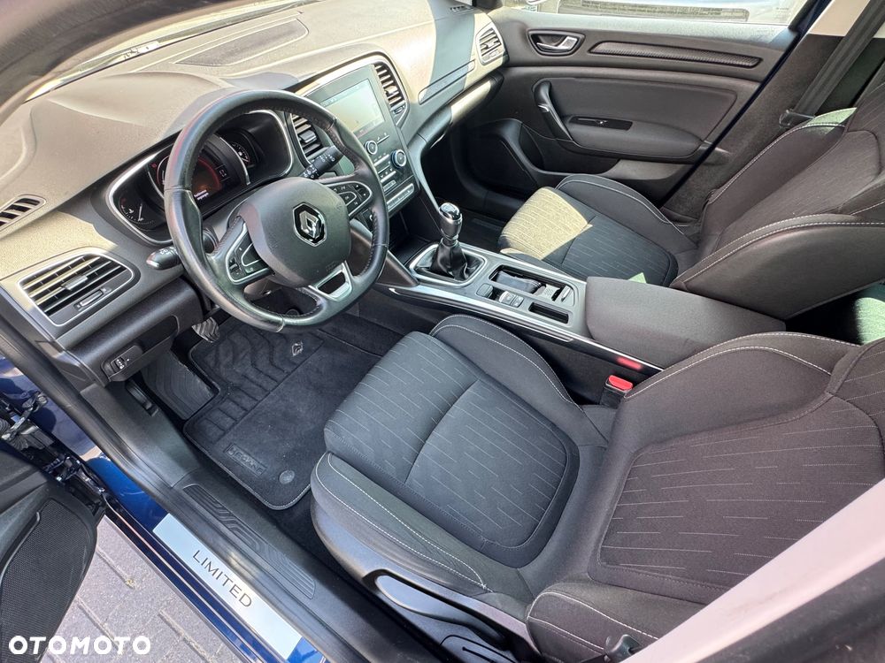 Renault Megane 1.3 TCe FAP Limited - 12