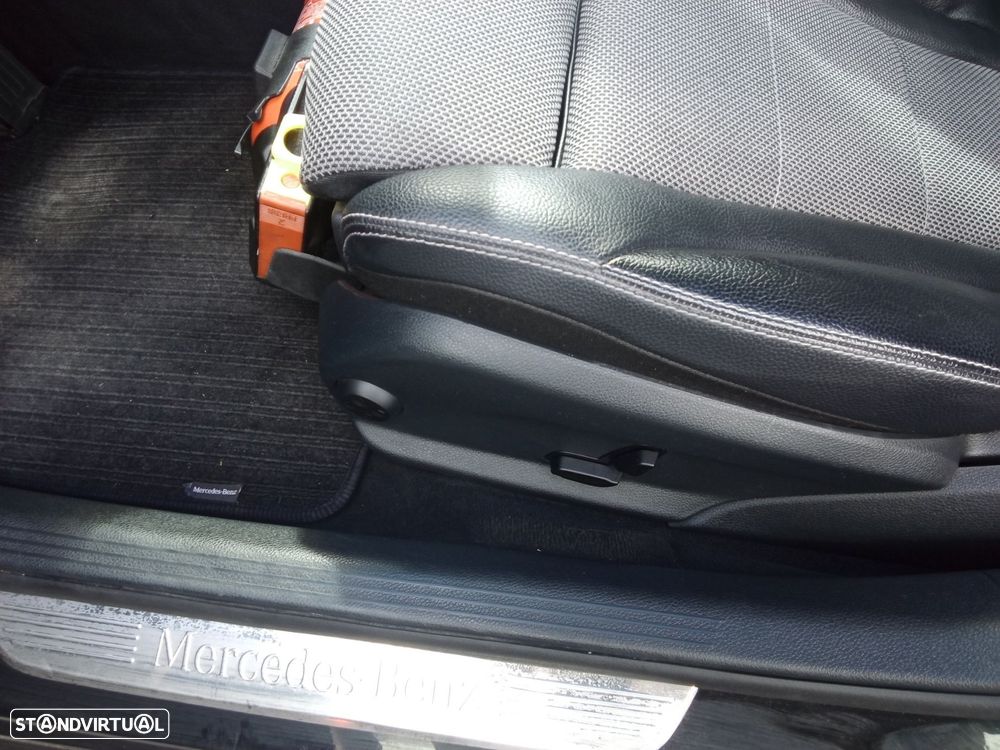 Mercedes-Benz C 200 BlueTEC AMG Line - 24