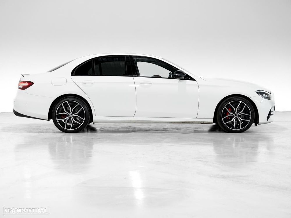 Mercedes-Benz E 300 de AMG Line - 2