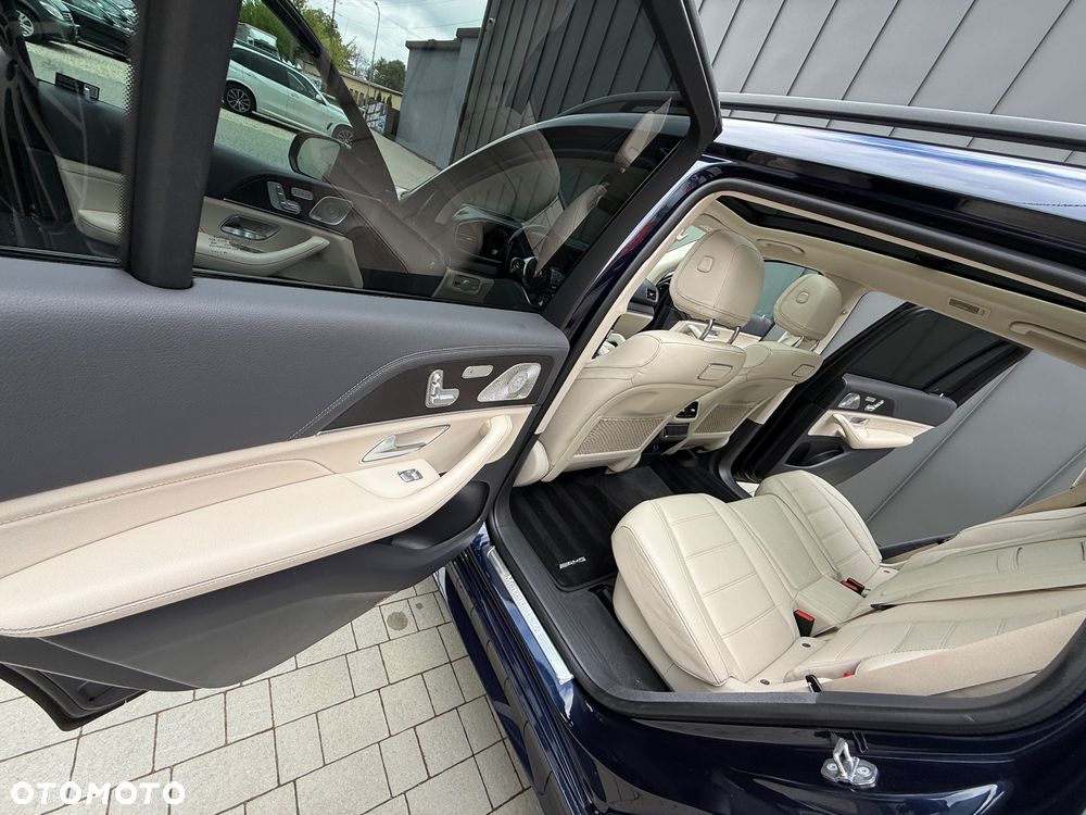 Mercedes-Benz GLS - 17