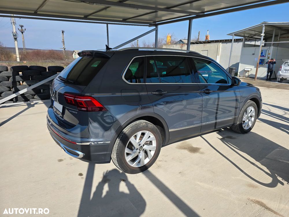 Volkswagen Tiguan - 3