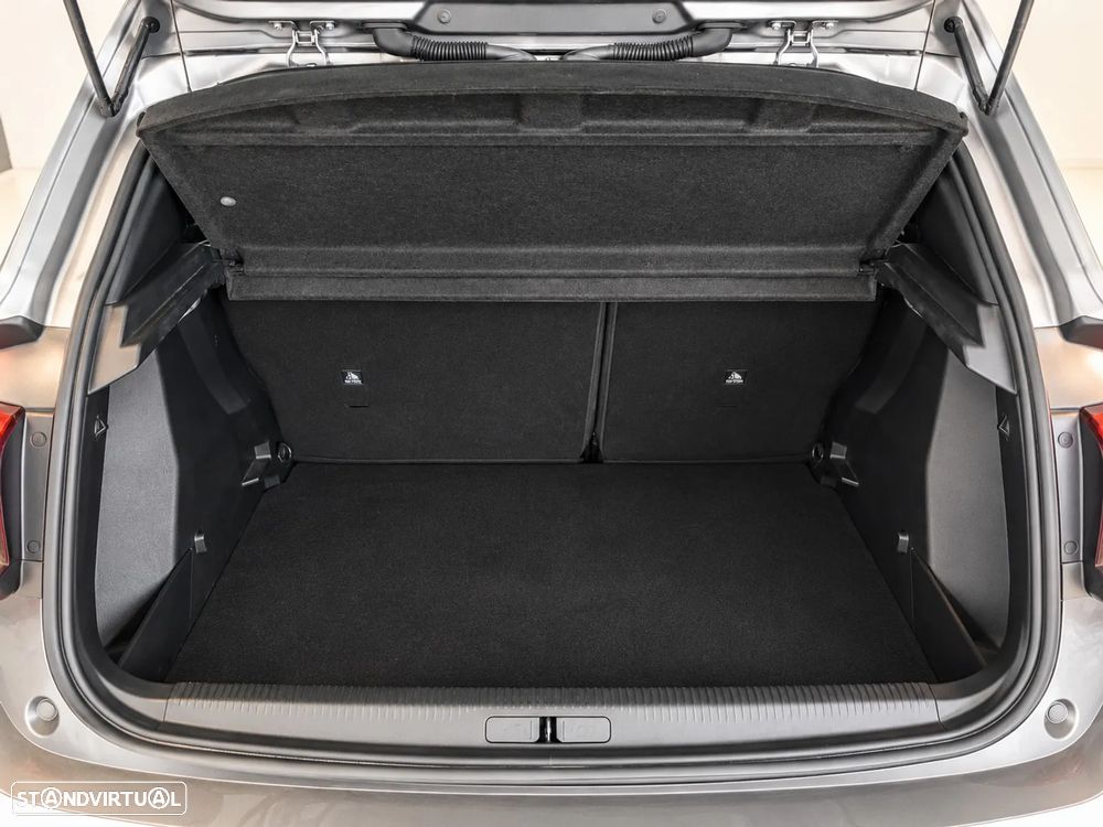 Peugeot 2008 Hybrid 136 e-DSC Style - 19