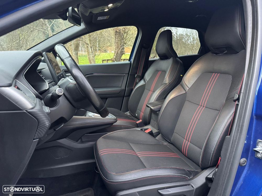 Renault Captur 1.6 E-Tech RS Line - 26