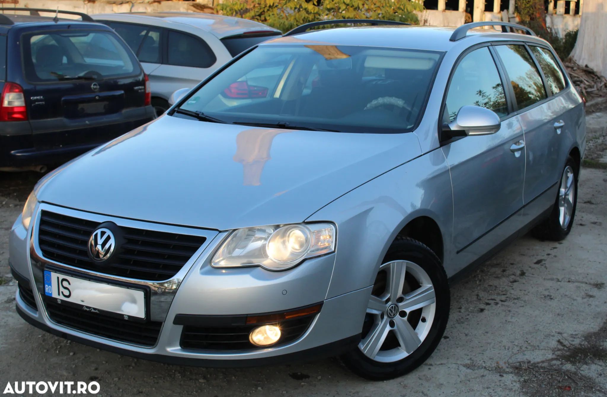 Volkswagen Passat Variant 2.0 TDI DPF DSG Comfortline - 1