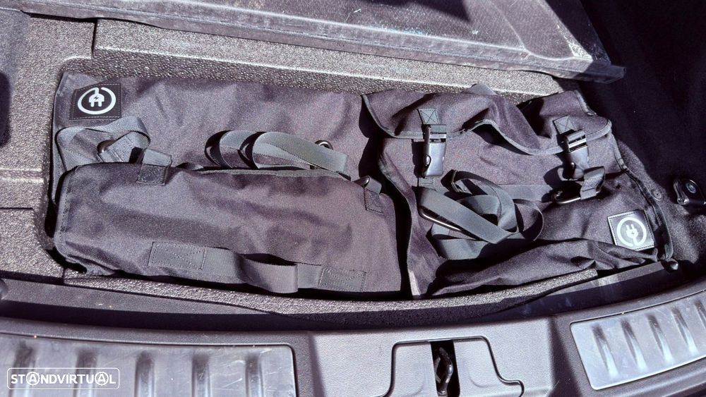 Land Rover Range Rover Evoque 1.5 P300e AWD R-Dynamic Auto - 36