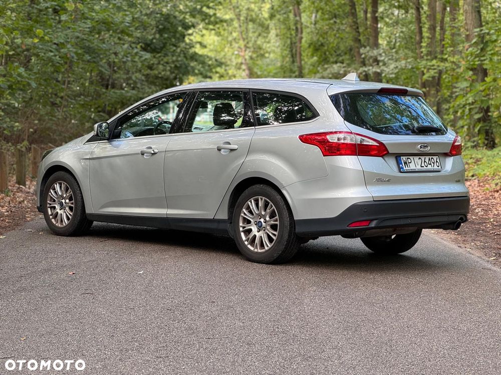 Ford Focus 1.6 EcoBoost Titanium - 4