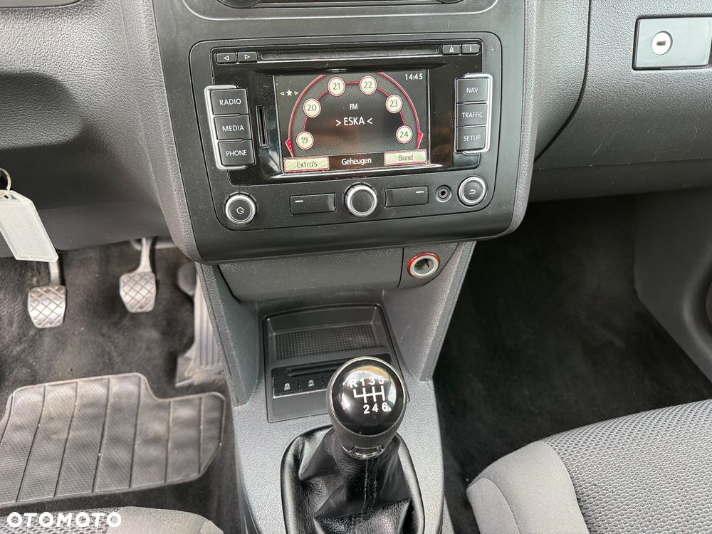 Volkswagen Touran 1.6 TDI DPF Comfortline - 14