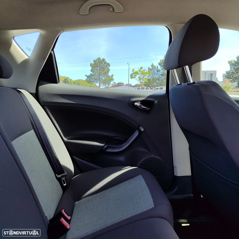 SEAT Ibiza - 35