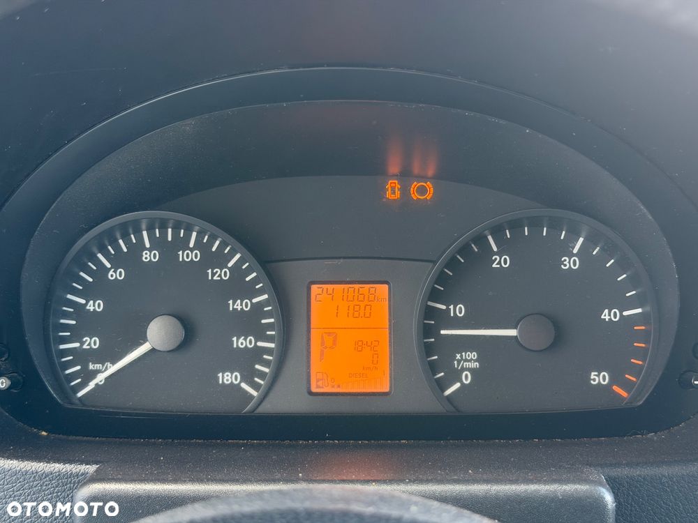 Mercedes-Benz Sprinter 319 - 31