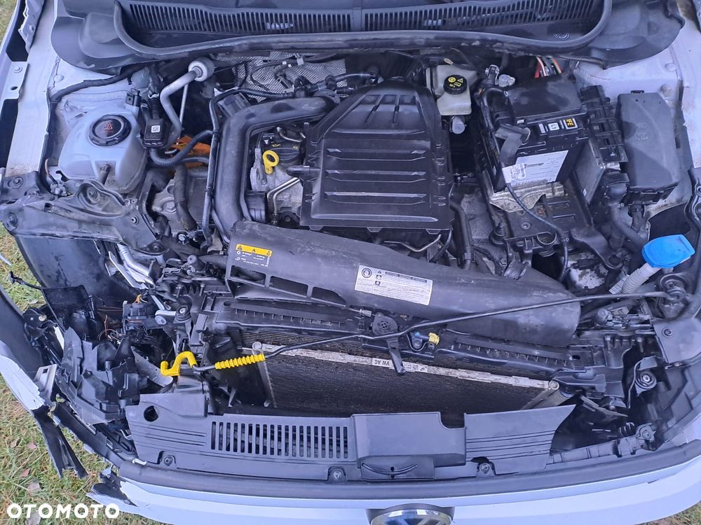 Volkswagen Polo 1.0 TSI OPF DSG R-Line - 10