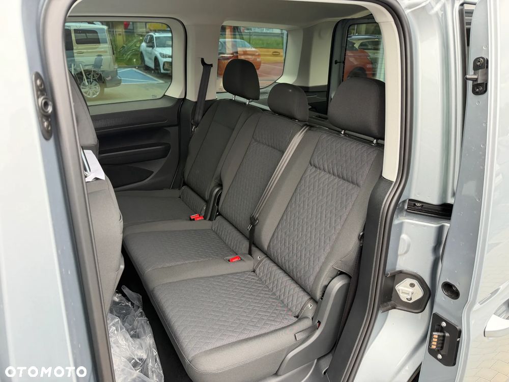 Volkswagen Caddy 1.5 TSI DSG - 12