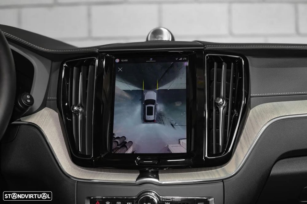 Volvo XC 60 T8 AWD Plus Black Edition - 22