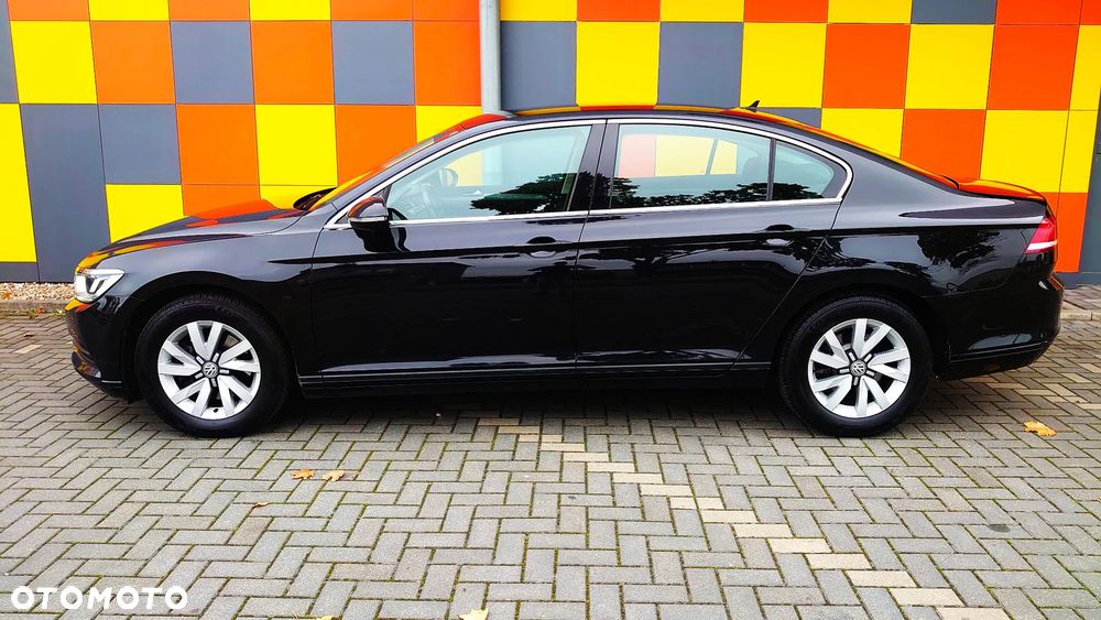 Volkswagen Passat 1.4 TSI BMT Trendline - 2
