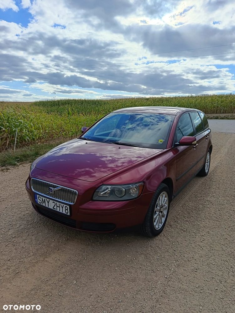 Volvo V50 - 1