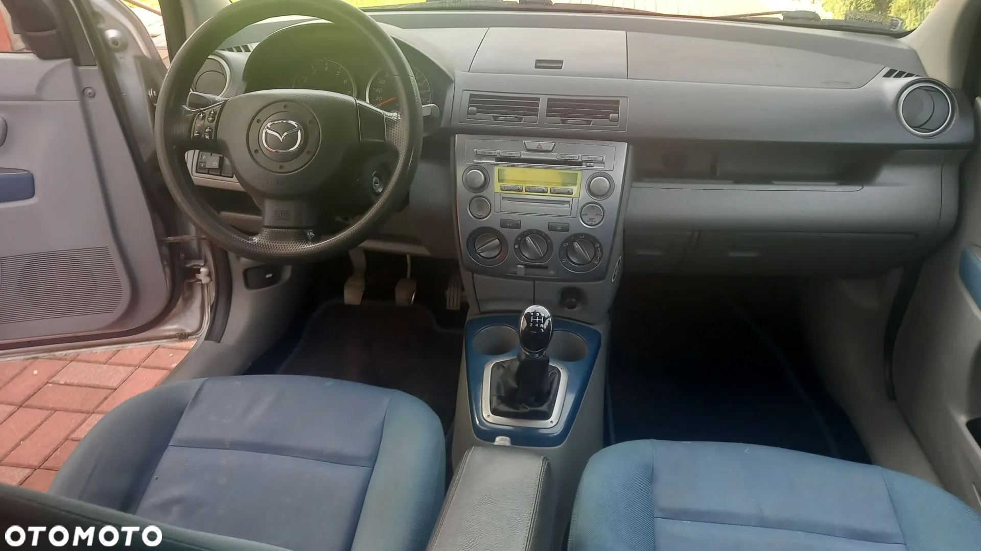 Mazda 2 - 14