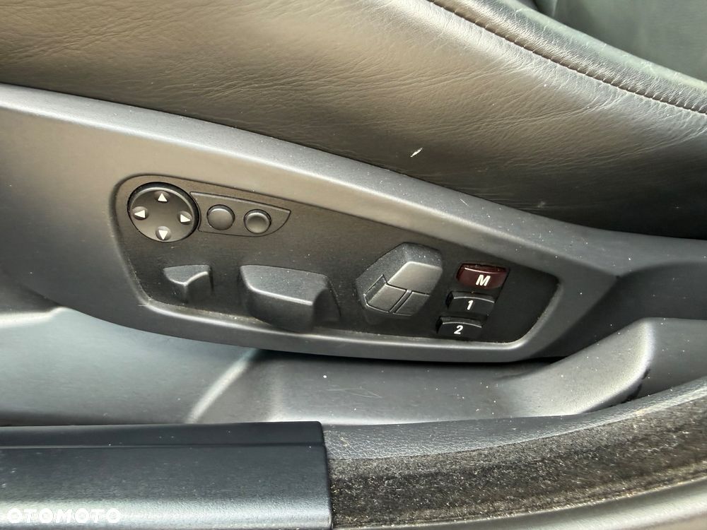 BMW Seria 5 - 32