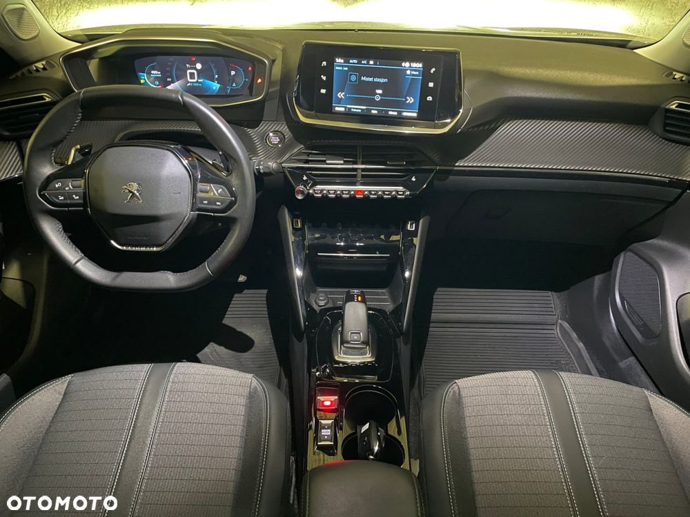 Peugeot 2008 1.5 BlueHDi Allure S&S EAT8 - 12