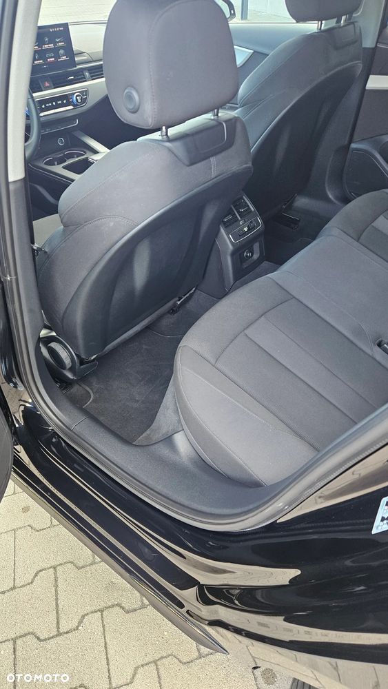 Audi A4 Limousine 40 TDI mHEV S Line S tronic - 24
